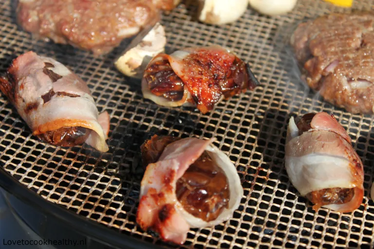 Spek met dadel spies